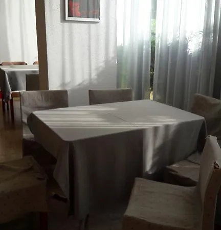 Neptun Apartman Διαμέρισμα Balatonföldvár